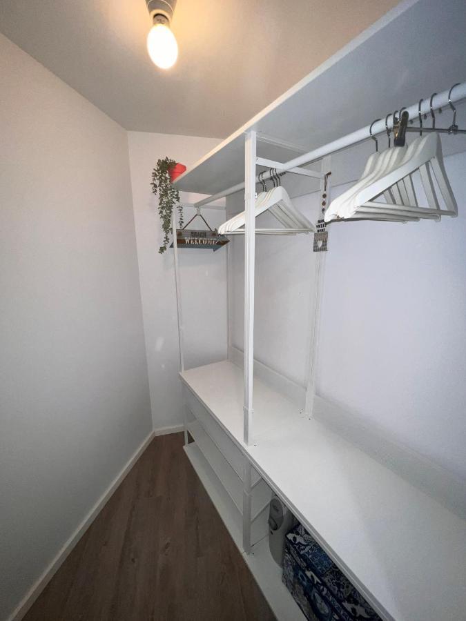 Apartamento 1 Quarto, Com Patio, Em Frente Praia Paço de Arcos Exteriér fotografie